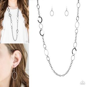 Paparazzi ‘Chain Cadence’ Gunmetal Necklace